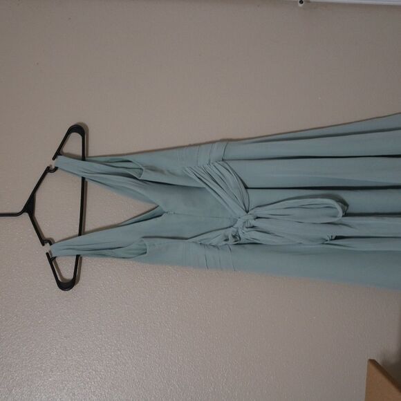 David’s Bridal Tea Length Bridesmaids Sage Green Dress 16 - Picture 3 of 3